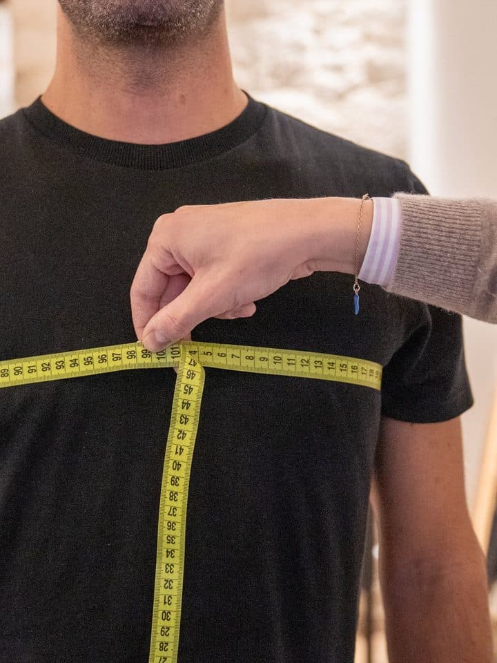 A tape measure across the chest: the measurements you save once.